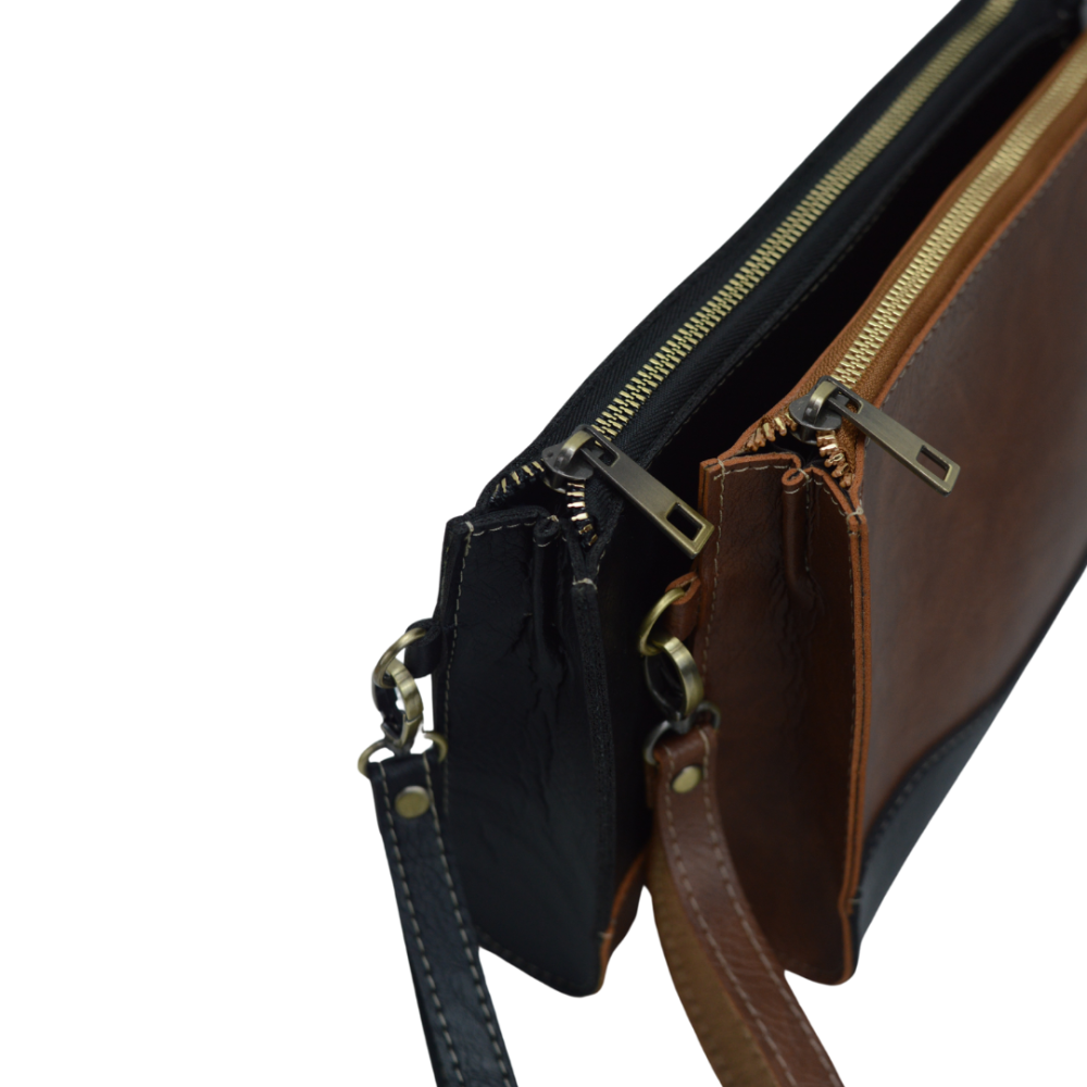 Wanda - Pouch Premium Synthetic Leather - Image 4