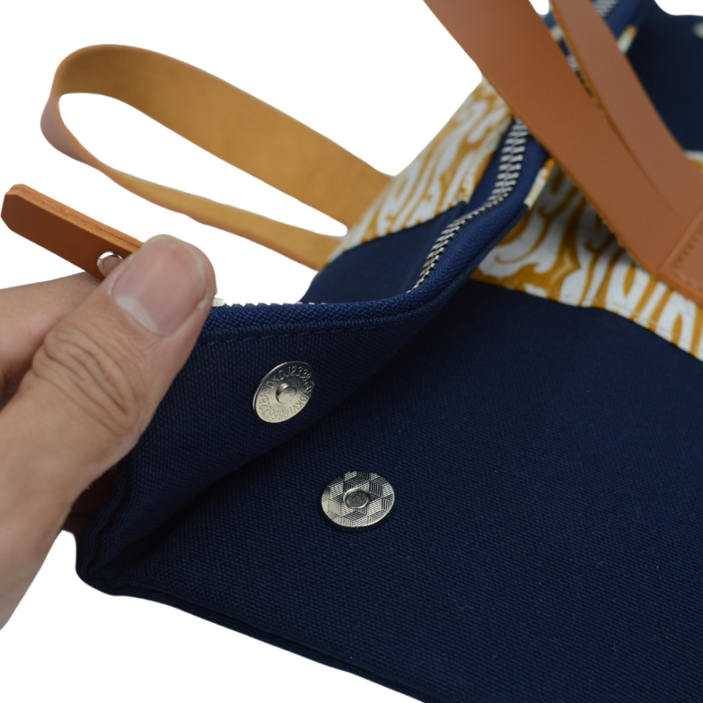 Yasmin - Pouch Premium Synthetic Leather - Image 6