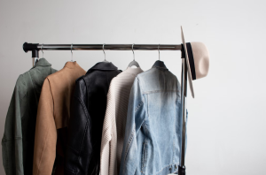 Kesalahan Umum Memilih Outfit Untuk Ke Kantor
